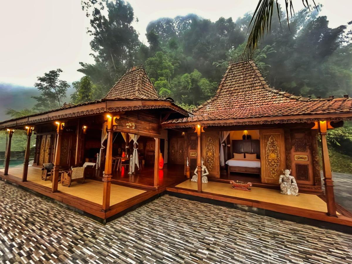 Villa Borobudur Resort Magelang Exterior foto